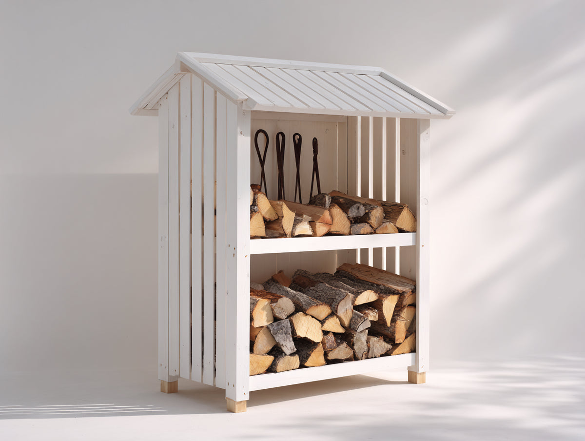 Leñero de jardín de madera 115x65x170 cm - blanco - diseño rústico con cubierta a dos aguas y almacenamiento en 2 niveles para exterior